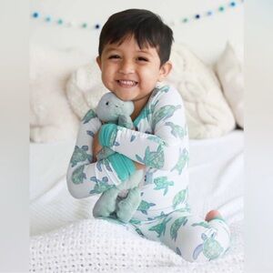 Caden‎ Lane Kids Totally Turtle Print Long SleevePajama Set Size 12-18 months